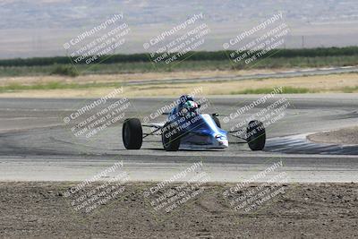 media/Jun-01-2024-CalClub SCCA (Sat) [[0aa0dc4a91]]/Group 4/Race/